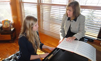 Instruction at Piano 4